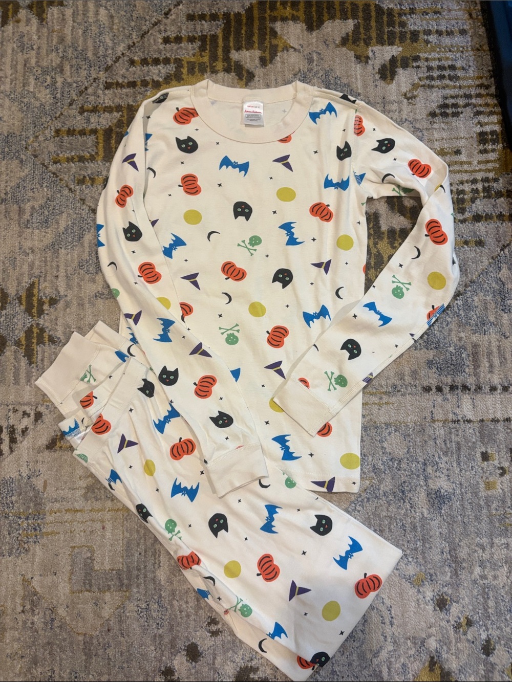 Hanna Anderson Halloween Print Cream Long-Sleeve Pajama Set 14